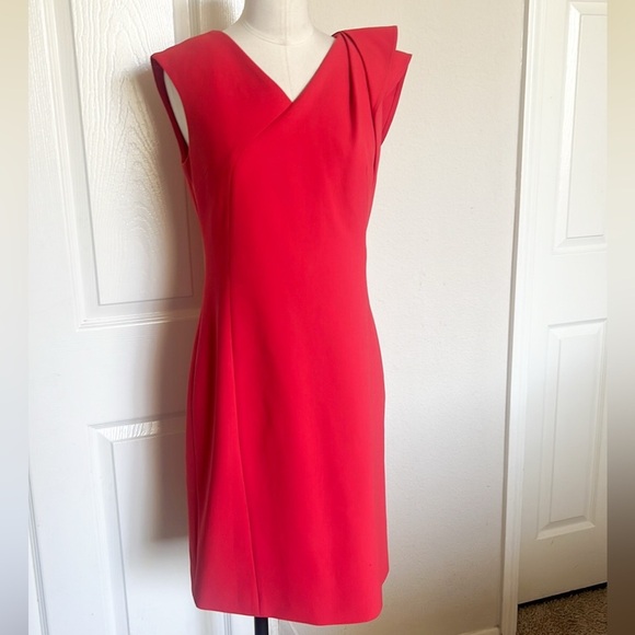 Rickie Freeman Teri Jon Size 8 Red V Neck Cocktail Sheath Dress - Picture 2 of 7